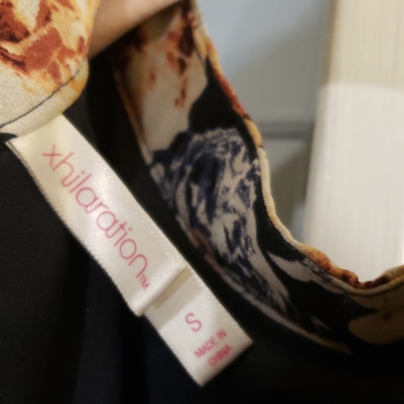 Flowered Dress - Picture 4 of 4